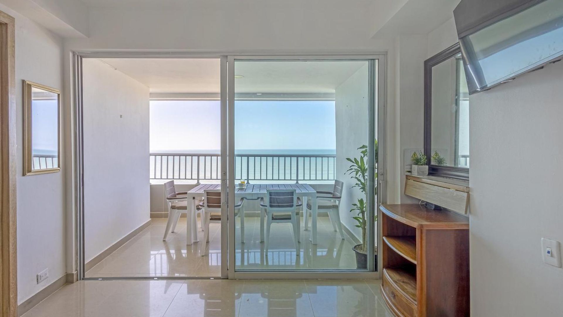 Apartamento Bocagrande Summer - Primera Linea De Mar