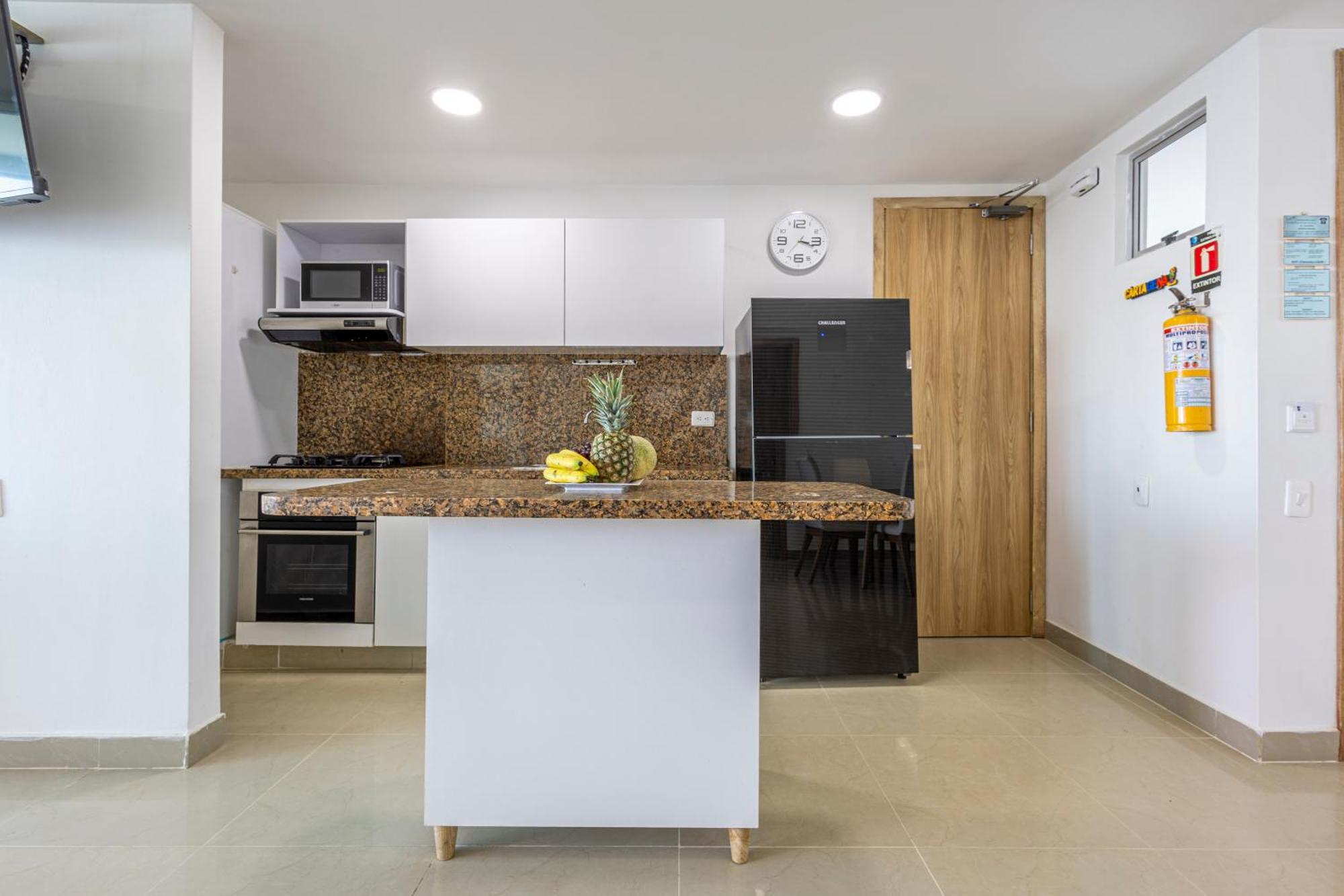 Bocagrande Summer - Primera Linea De Mar Apartamento *
